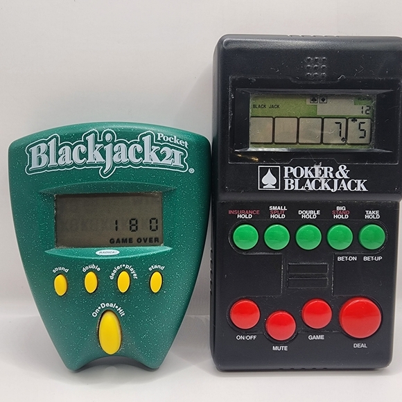 2 Handheld Games 1994, 2002 Diversified Poker Blackjack 21 - Picture 1 of 5